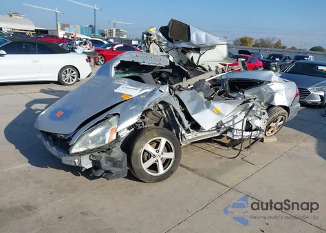 2004 Honda Accord 2.4 Ex z USA, uszkodzony, nr VIN 1HGCM726X4A001895